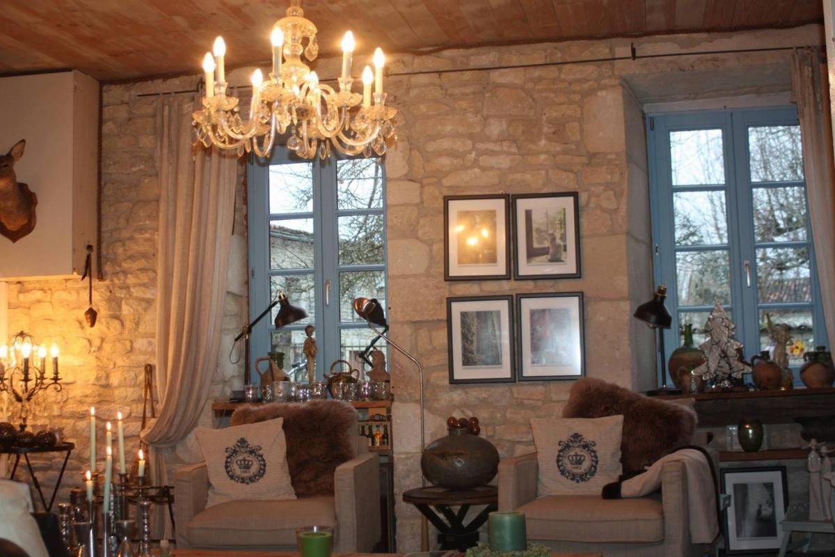 Le Vieux Prieure Bed & Breakfast Cressé Exterior foto